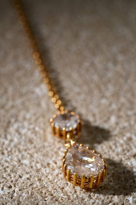 Buy Tarun Tahiliani Gold Plated Pear Silver Maangtikka Online at Aza Fashions Buy_Tarun Tahiliani_Gold Plated Pear Silver Maangtikka _Online_at_Aza_Fashions