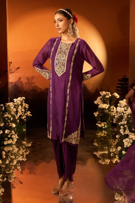 Buy_Neha Khullar X AZA_Purple Silk, Chanderi, Organza Embroidery Round Neck Kurta Set _Online_at_Aza_Fashions