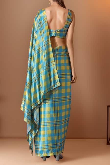 Shop_Naintara Bajaj_Multi Color V-neck Printed Pre-draped Saree And Blouse Set _at_Aza_Fashions