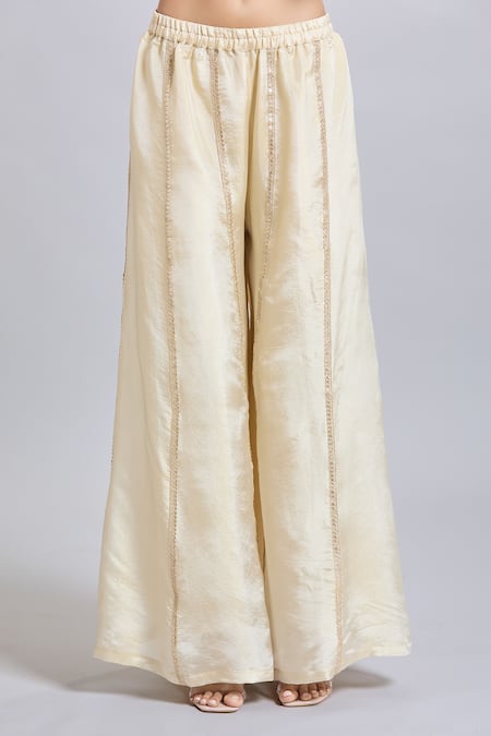 Samyukta Singhania_Cream Tissue Embroidery V-neck Anarkali Set _Online_at_Aza_Fashions