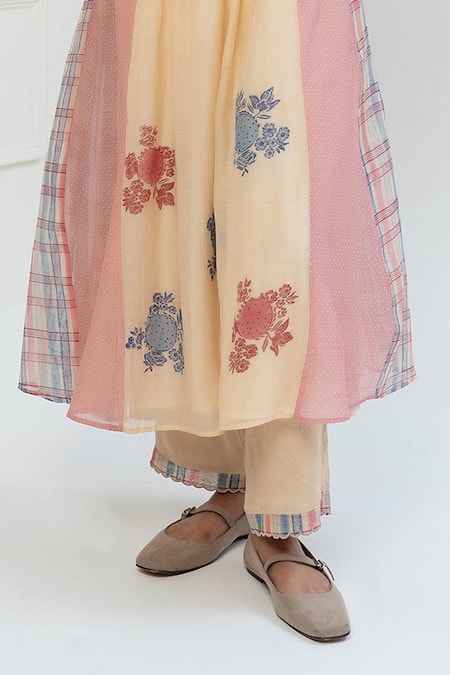 Pants And Pajamas_Beige Chanderi Embroidery Round Neck Printed Kurta Set _Online_at_Aza_Fashions