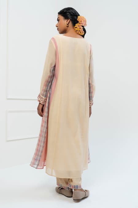 Pants And Pajamas Beige Chanderi Kurta Set with Stole 