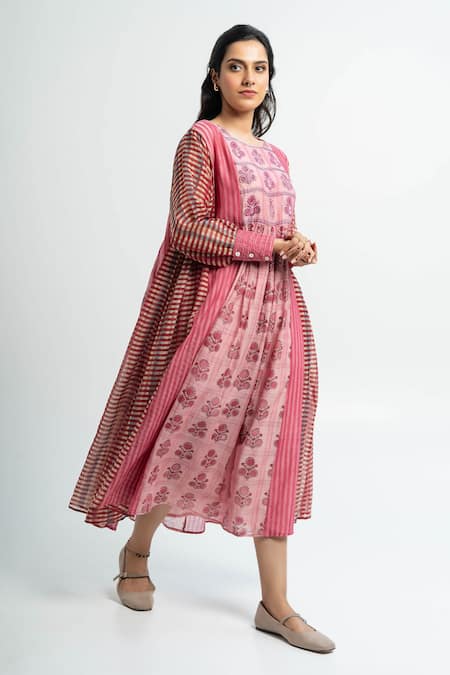 Shop Pants And Pajamas Pink Chanderi Round Neck Printed Kurta Set at Aza Fashions Shop_Pants And Pajamas_Pink Chanderi Round Neck Printed Kurta Set _at_Aza_Fashions