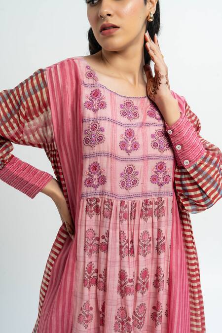 Shop Pants And Pajamas Pink Chanderi Embroidery Round Neck Printed Kurta Set Online at Aza Fashions Shop_Pants And Pajamas_Pink Chanderi Embroidery Round Neck Printed Kurta Set _Online_at_Aza_Fashions