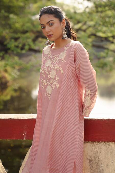 Pants And Pajamas Pink Chanderi Embroidery Round Neck Kurta Set at Aza Fashions Pants And Pajamas_Pink Chanderi Embroidery Round Neck Kurta Set _at_Aza_Fashions