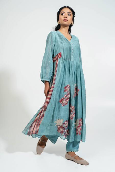 Pants And Pajamas Blue Chanderi Embroidery V-neck Printed Kurta Set Online at Aza Fashions Pants And Pajamas_Blue Chanderi Embroidery V-neck Printed Kurta Set _Online_at_Aza_Fashions