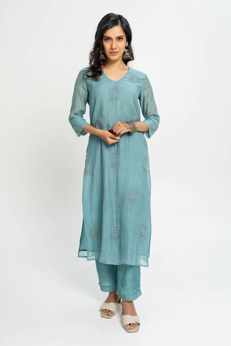 Pants And Pajamas Blue Chanderi Embroidery V-neck Kurta Set Online at Aza Fashions Pants And Pajamas_Blue Chanderi Embroidery V-neck Kurta Set _Online_at_Aza_Fashions