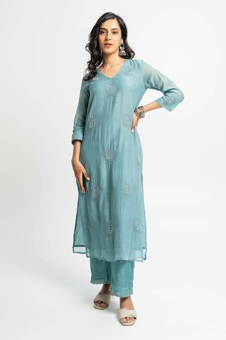 Pants and Pajamas Chanderi Embroidered Kurta Set 