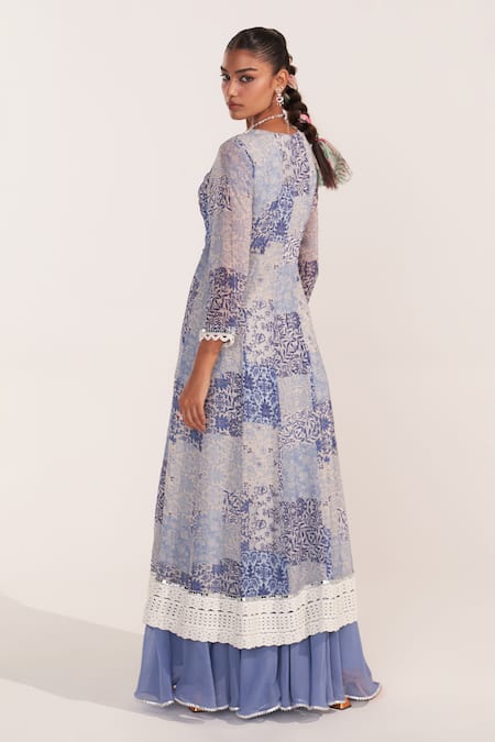 Shop Mustard Moon By Neyha And Vrinda Blue Georgette Lace, Embroidery V-neck Cornflower Printed Kurta Set at Aza Fashions Shop_Mustard Moon By Neyha And Vrinda_Blue Georgette Lace, Embroidery V-neck Cornflower Printed Kurta Set _at_Aza_Fashions