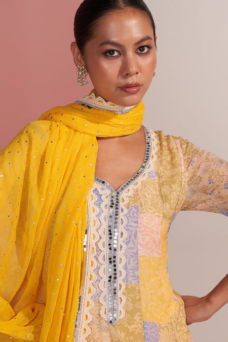 Buy_Mustard Moon By Neyha And Vrinda_Multi Color Georgette Lace, Sequins V-neck Neelima Yellow Printed Kurta Set _Online_at_Aza_Fashions