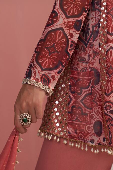 Mustard Moon By Neyha And Vrinda_Rose Gold Georgette, Modal Sequins, Pearls V-neck Azalea Dhoti Set _Online_at_Aza_Fashions