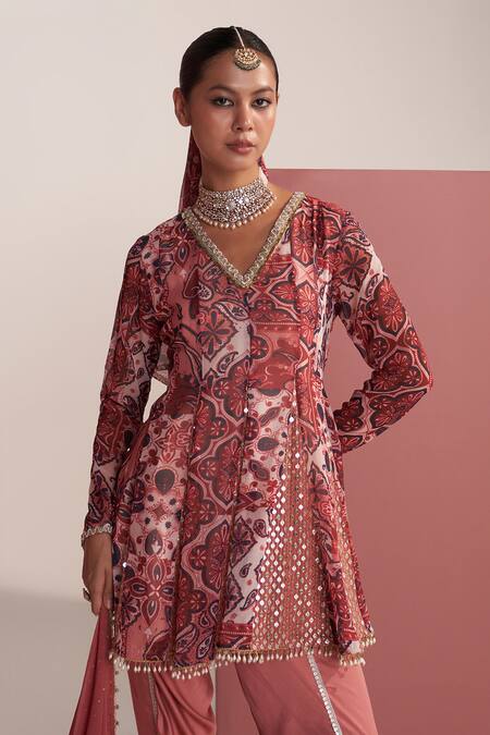 Buy_Mustard Moon By Neyha And Vrinda_Rose Gold Georgette, Modal Sequins, Pearls V-neck Azalea Dhoti Set _Online_at_Aza_Fashions