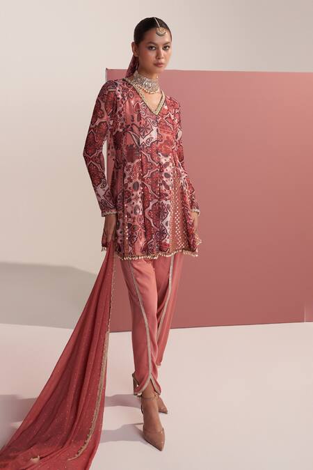 Mustard Moon By Neyha And Vrinda_Rose Gold Georgette, Modal Sequins, Pearls V-neck Azalea Dhoti Set _at_Aza_Fashions