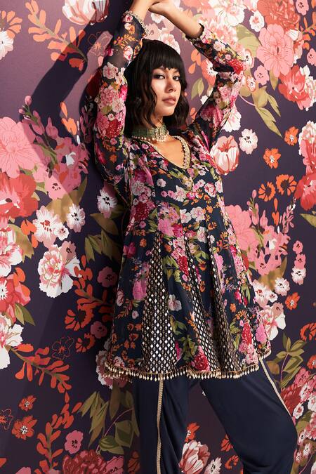 Mustard Moon By Neyha And Vrinda_Blue Georgette, Modal Sequins, Beads V-neck Floral Kurta Dhoti Set _at_Aza_Fashions