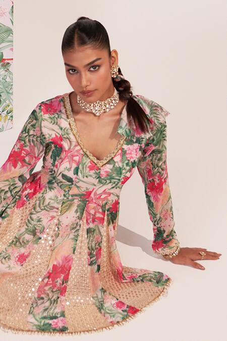 Mustard Moon By Neyha And Vrinda Green Georgette, Modal Beads, Embroidery, Sequins V-neck Floral Kurta Set Online at Aza Fashions Mustard Moon By Neyha And Vrinda_Green Georgette, Modal Beads, Embroidery, Sequins V-neck Floral Kurta Set _Online_at_Aza_Fashions