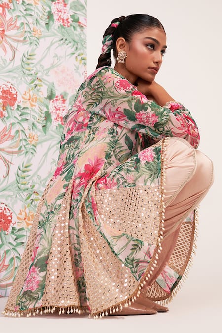 Shop Mustard Moon By Neyha And Vrinda Green Georgette, Modal Beads, Embroidery, Sequins V-neck Floral Kurta Set Online at Aza Fashions Shop_Mustard Moon By Neyha And Vrinda_Green Georgette, Modal Beads, Embroidery, Sequins V-neck Floral Kurta Set _Online_at_Aza_Fashions