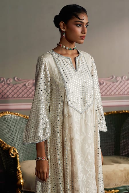 Buy_Mustard Moon By Neyha And Vrinda_Ivory Georgette, Silk Embroidery, Sequins Keyhole Neck Rhea Kurta Set _Online_at_Aza_Fashions
