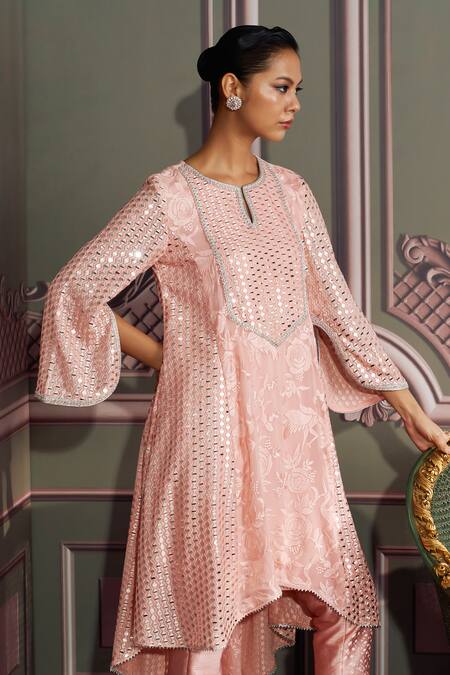 Shop_Mustard Moon By Neyha And Vrinda_Pink Georgette, Silk Sequins, Embroidery Split V-neck Rhea Rose Kurta Set _Online_at_Aza_Fashions
