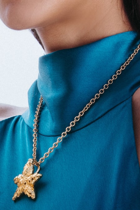Arvino_Gold Plated Seaside Starfish Pendant Necklace _Online_at_Aza_Fashions
