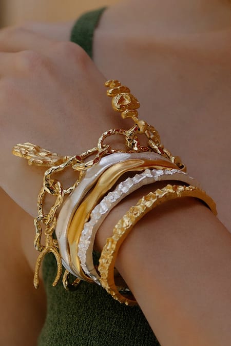 Buy_Arvino_Gold Plated Weathered Sand Bangle _Online_at_Aza_Fashions