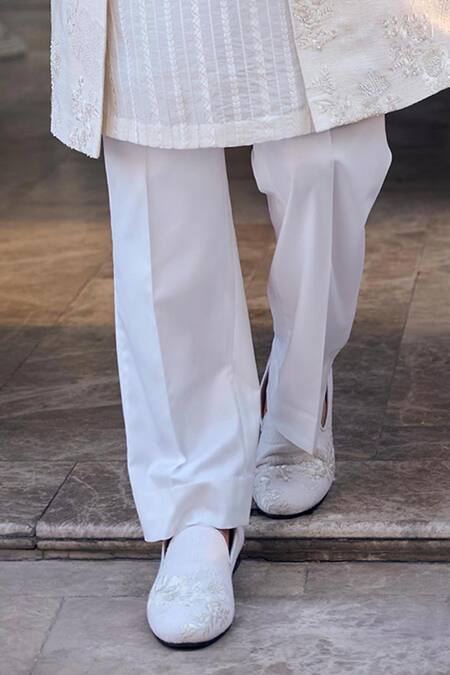 Seema Gujral_Cream Silk Embroidery Sherwani And Kurta Set _Online_at_Aza_Fashions