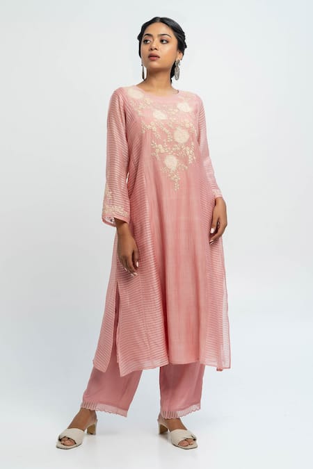 Shop Pants And Pajamas Pink Chanderi Embroidery Round Neck Kurta Online at Aza Fashions Shop_Pants And Pajamas_Pink Chanderi Embroidery Round Neck Kurta _Online_at_Aza_Fashions