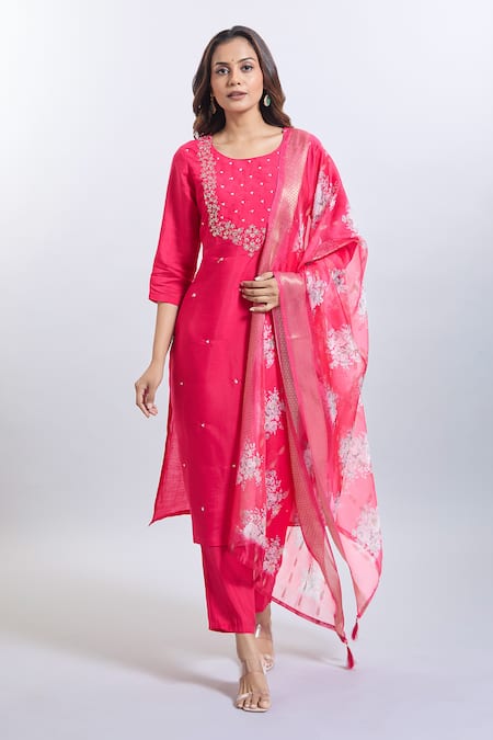 Buy_Samyukta Singhania_Pink Viscose, Chanderi Embroidery Round Neck Kurta Set _Online_at_Aza_Fashions