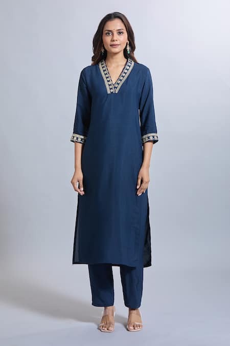 Shop Samyukta Singhania Navy Viscose, Silk Embroidery Split V-neck Blue Kurta Set Online at Aza Fashions Shop_Samyukta Singhania_Navy Viscose, Silk Embroidery Split V-neck Blue Kurta Set _Online_at_Aza_Fashions