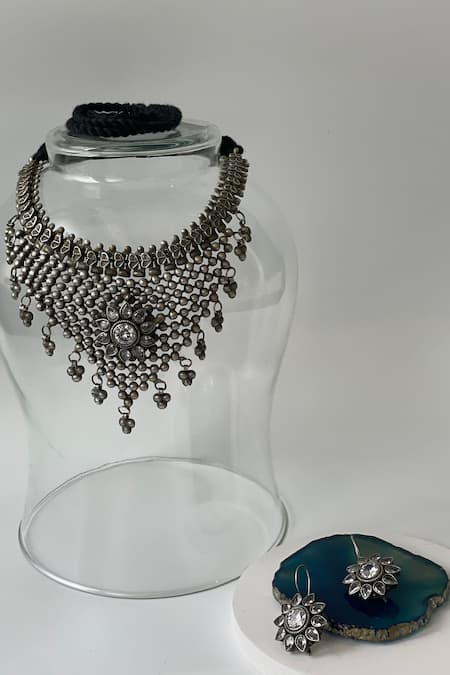 Studio6 Jewels Oxidised Floral Necklace & Earring Set 