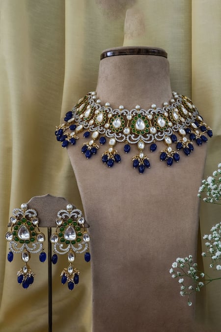 Studio6 Jewels Bougainvillea Kundan Necklace Set 