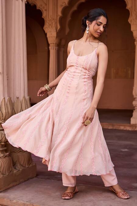 SAANJH BY LEA Pink Embroidery Round Neck Light Designer Anarkali Kurta Set Online at Aza Fashions SAANJH BY LEA_Pink Embroidery Round Neck Light Designer Anarkali Kurta Set _Online_at_Aza_Fashions