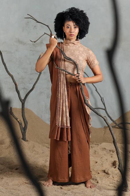 Buy Coeur Beige Cotton High Neck Brown Fusion Style Kurta Set Buy_Coeur_Beige Cotton High Neck Brown Fusion Style Kurta Set