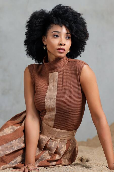 Shop_Coeur_Brown Cotton, Net High Neck Knitted Skirt Set 