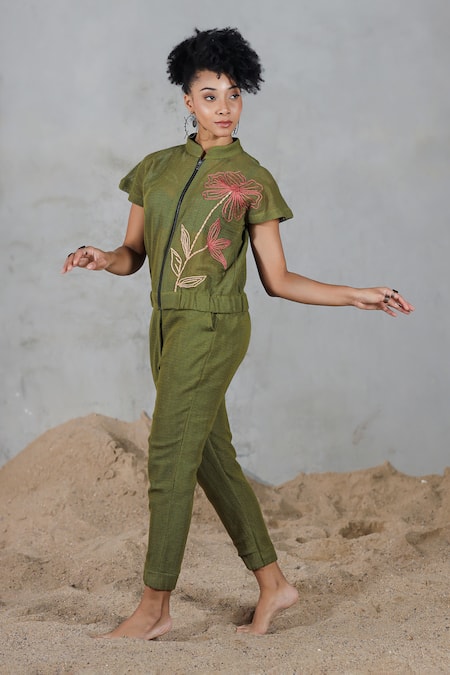 Buy_Coeur_Green Embroidery High Neck Cotton Knitted Net Pant Set 