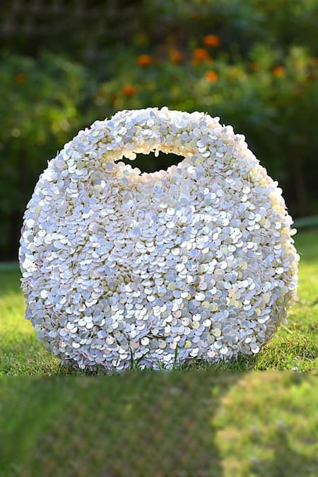 Clutch'D Ivory Sequins Handbag 