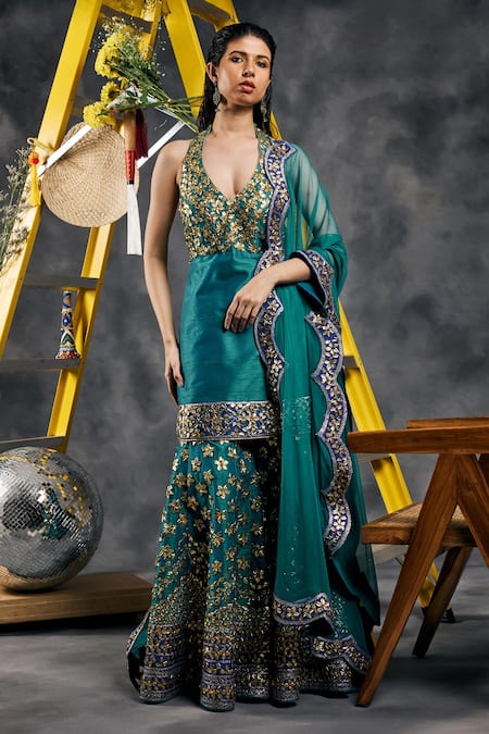 Shop_Vandana Sethi_Green Silk Gota Patti Halter Neck Rama Kurta Set _Online_at_Aza_Fashions