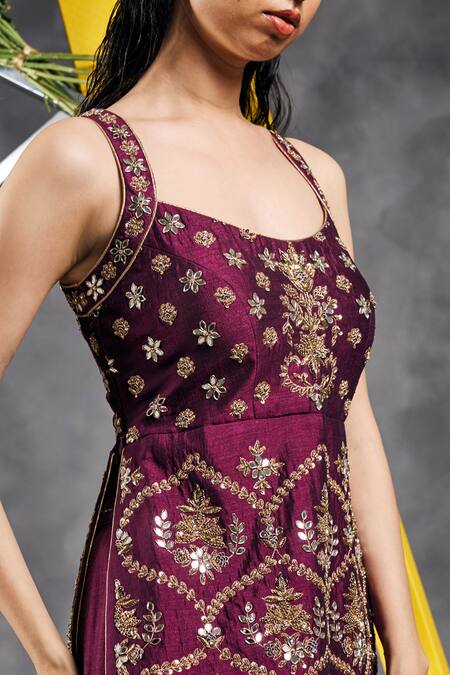 Shop_Vandana Sethi_Purple Silk Zari Square Neck Zardosi Embroidered Kurta Set _Online_at_Aza_Fashions