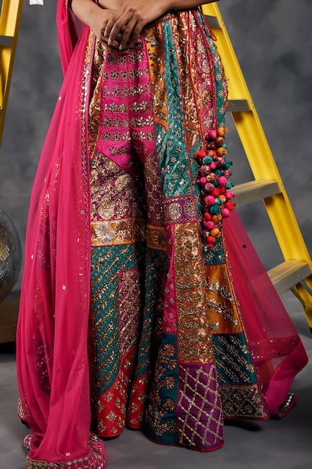 Buy_Vandana Sethi_Red Silk Sequins Halter Neck Multi-color Sharara Set 