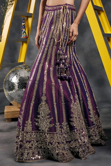 Shop Vandana Sethi Purple Silk Tassels Sweetheart Neck Mirror Embroidered Lehenga Set Shop_Vandana Sethi_Purple Silk Tassels Sweetheart Neck Mirror Embroidered Lehenga Set