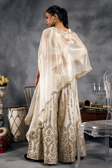 Vandana Sethi Ivory Gold Mirror Embroidered Kurta Set 