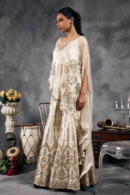 Vandana Sethi Ivory Silk, Satin Mirrors Round Neck Gold Embroidered Kurta Set at Aza Fashions Vandana Sethi_Ivory Silk, Satin Mirrors Round Neck Gold Embroidered Kurta Set _at_Aza_Fashions