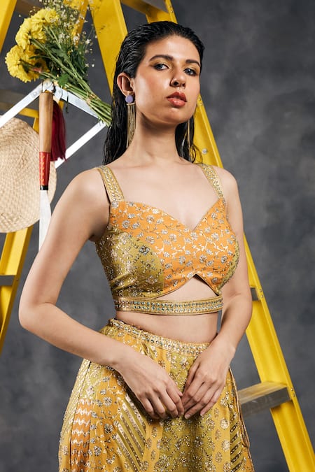 Buy_Vandana Sethi_Mustard Chanderi Silk Stones, Embroidery Sweetheart Neck Sharara Set _Online_at_Aza_Fashions