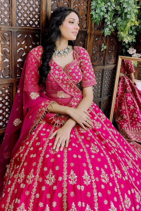 Amaltas Couture Pink Sequins, Beads Embroidered Bridal Lehenga Set Online at Aza Fashions Amaltas Couture_Pink Sequins, Beads Embroidered Bridal Lehenga Set _Online_at_Aza_Fashions