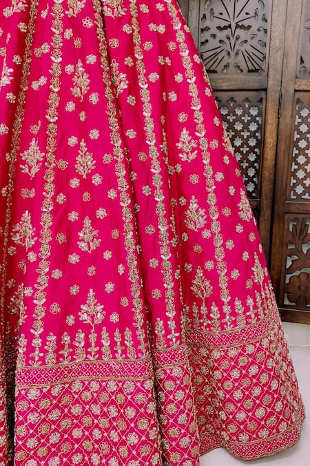 Buy Amaltas Couture Pink Sequins, Beads Embroidered Bridal Lehenga Set Online at Aza Fashions Buy_Amaltas Couture_Pink Sequins, Beads Embroidered Bridal Lehenga Set _Online_at_Aza_Fashions