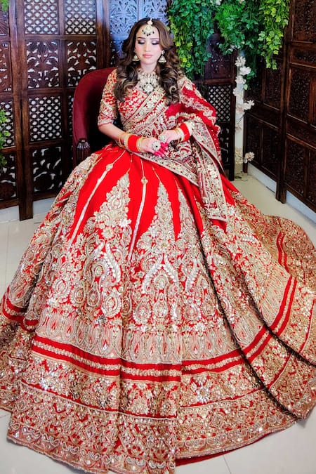 Amaltas Couture_Red Silk, Organza Beads, Sequins Round Neck Scarlet Bridal Lehenga Set _Online_at_Aza_Fashions