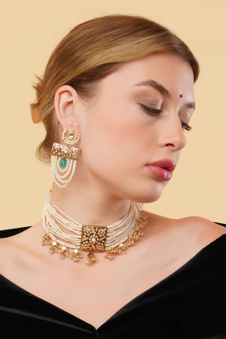 Dugran By Dugristyle Gold-Plated Zarnigar Chokar Necklace 