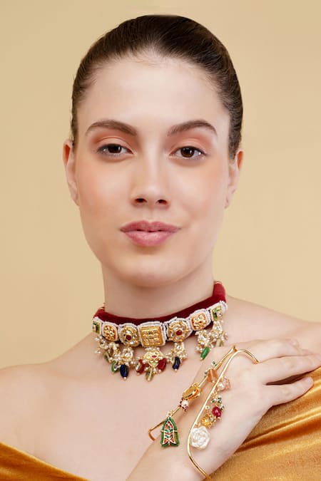 Dugran By Dugristyle Naghma-e-Surkh Gold-Plated Choker Necklace 