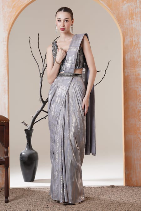 Surabhi Arya Silver Pre-Draped Saree Set 