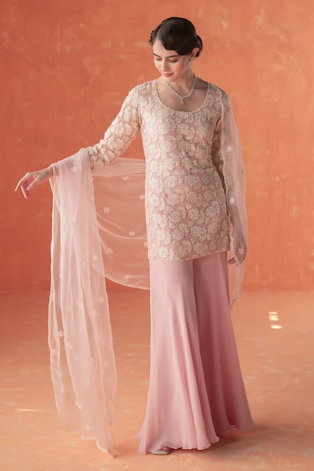 Summer by Priyanka Gupta Folliage Embroidered Kurta Set 