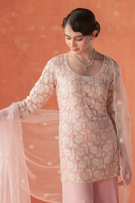 Shop_Summer By Priyanka Gupta_Pink Organza, Georgette Embroidery Round Neck Folliage Kurta Set_Online_at_Aza_Fashions